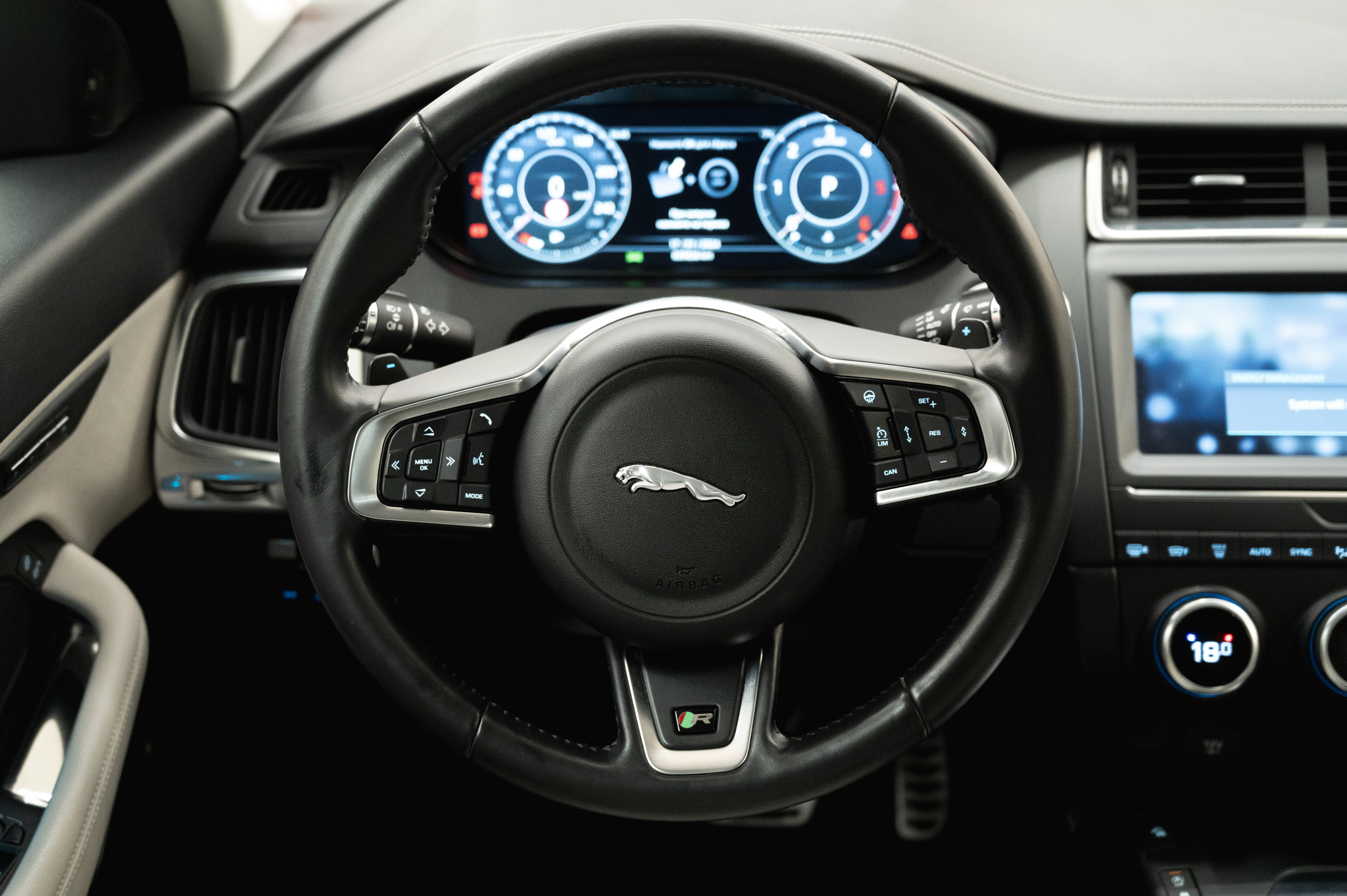 Jaguar E-Pace 2019